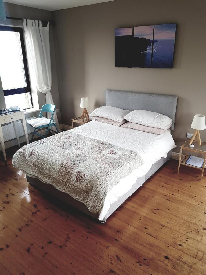 Our View Bed and Breakfast Doolin Exteriör bild